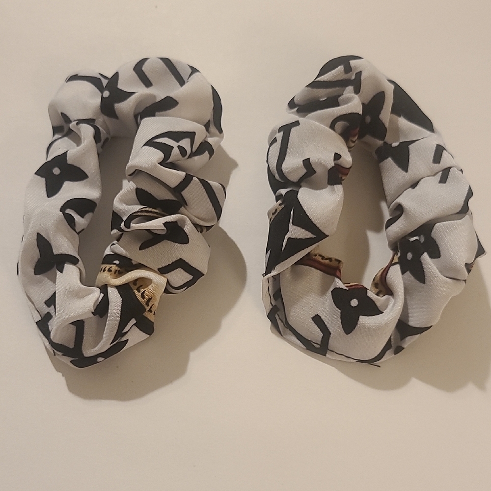 Stylish Black and White Monogram Scrunchies